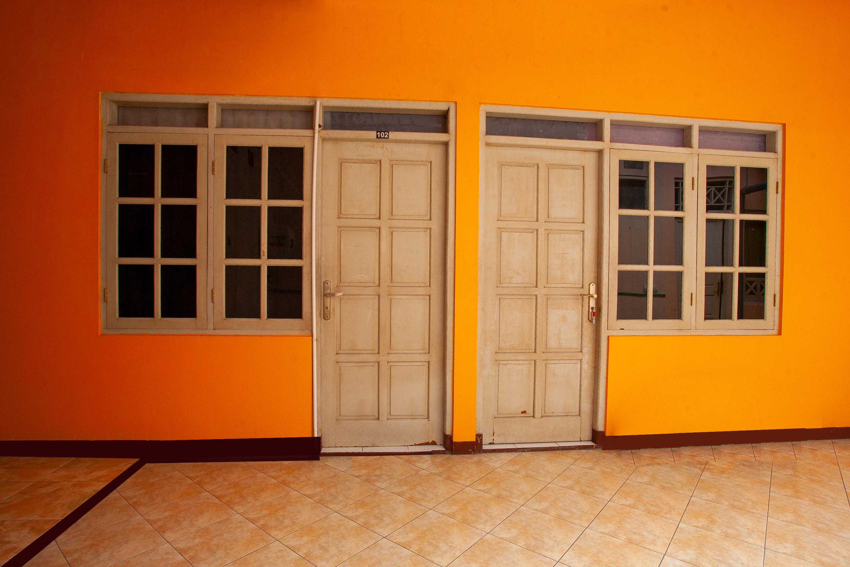 Spot On 2697 Homy House Hotel Semarang Exterior foto